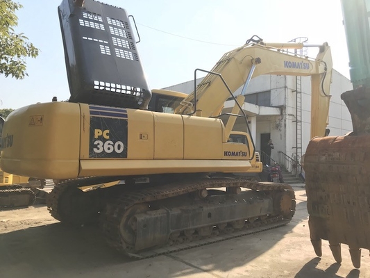 PC360-7 유압 크롤러는 16m3 물통이 있는 Komatsu 굴착기를 사용했습니다.