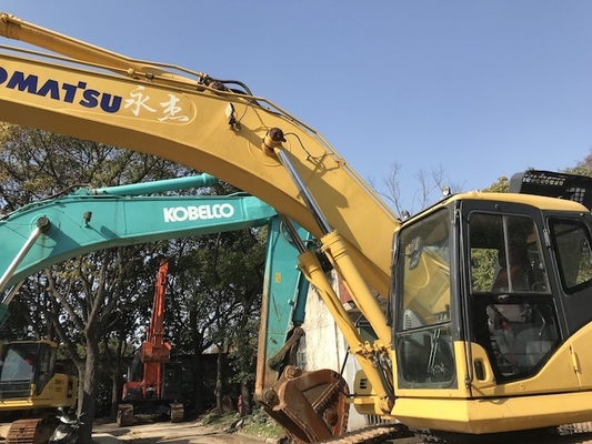 PC360-7 유압 크롤러는 16m3 물통이 있는 Komatsu 굴착기를 사용했습니다.