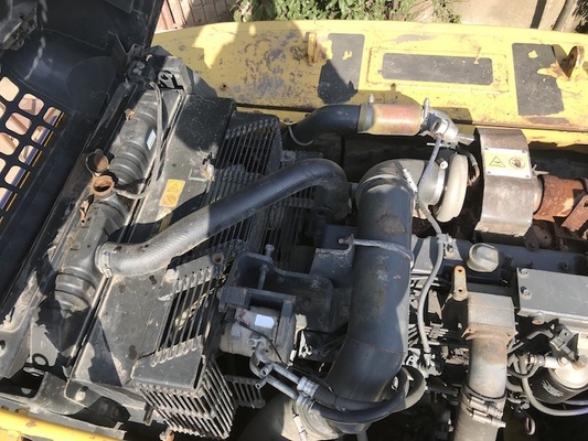 PC360-7 유압 크롤러는 16m3 물통이 있는 Komatsu 굴착기를 사용했습니다.