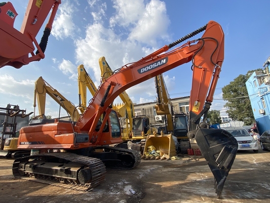 30 톤 원본 사용 된 Doosan DX300 크롤러 발굴기 1.27m3 버킷 용량