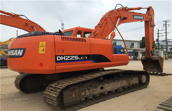 22 톤 원본 사용 된 Doosan DH225 크롤러 발굴기 0.39-1.49 m3 버킷 용량