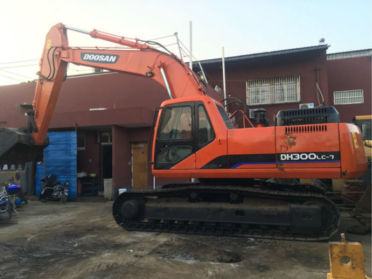 30 톤 원본 사용 된 Doosan DH300LC-7 크롤러 발굴기 1.27m3 버킷 용량