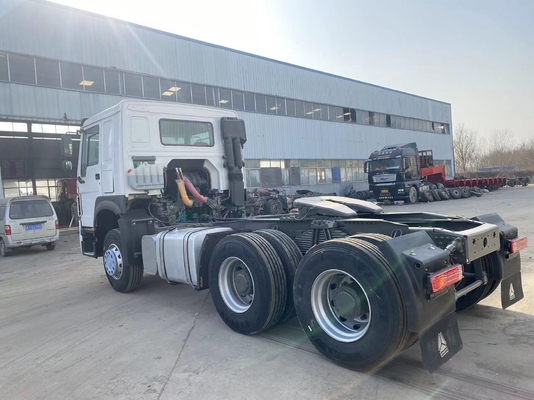 중고 Sinotruk Howo 371hp 트럭 트랙터 트레일러 헤드 6x4 판매