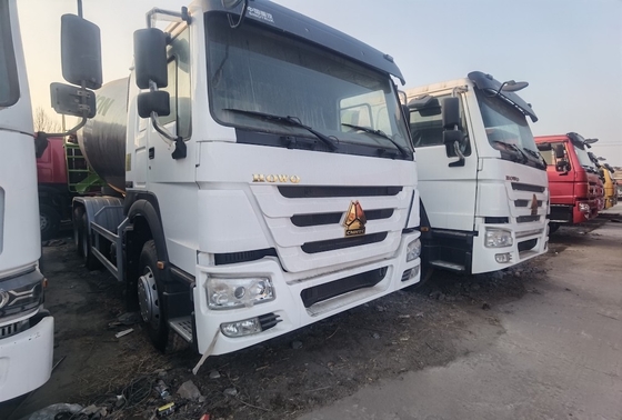 중고 SINOTRUK HOWO 콘크리트 믹싱 트럭 6x4 380HP 사용 된 콘크리트 믹싱 트럭