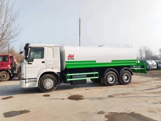 20m3 중고 SINOTRUK HOWO 6x4 스프링클러 물 트럭 판매